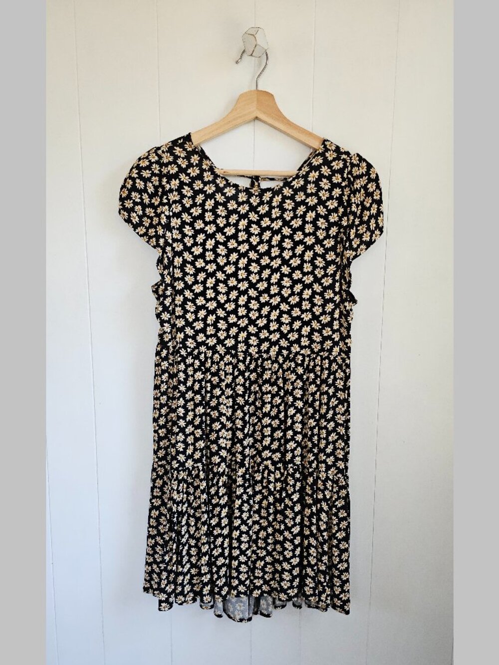 AEO Flowy Daisy Babydoll Dress